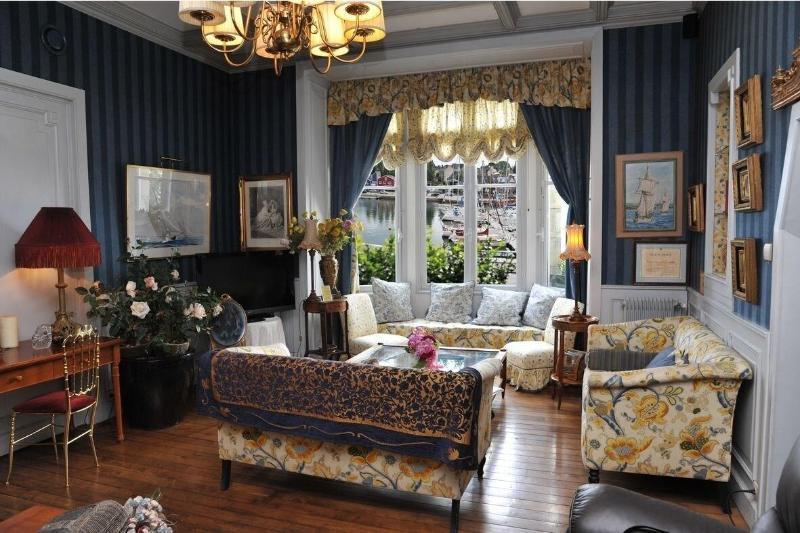 Hotel K'Loys بيمبول المظهر الخارجي الصورة